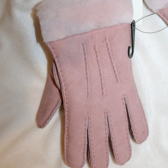 NWT UGG WOMEN'S SUEDE SHEARLING LINED WINTER GLOVES PINK - Picture 3 of 6